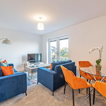 Gospel Heights Luxury Apartments With Parking 헤즈월 외부 사진