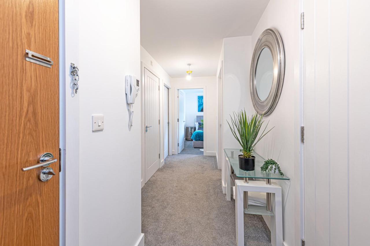 Gospel Heights Luxury Apartments With Parking 헤즈월 외부 사진