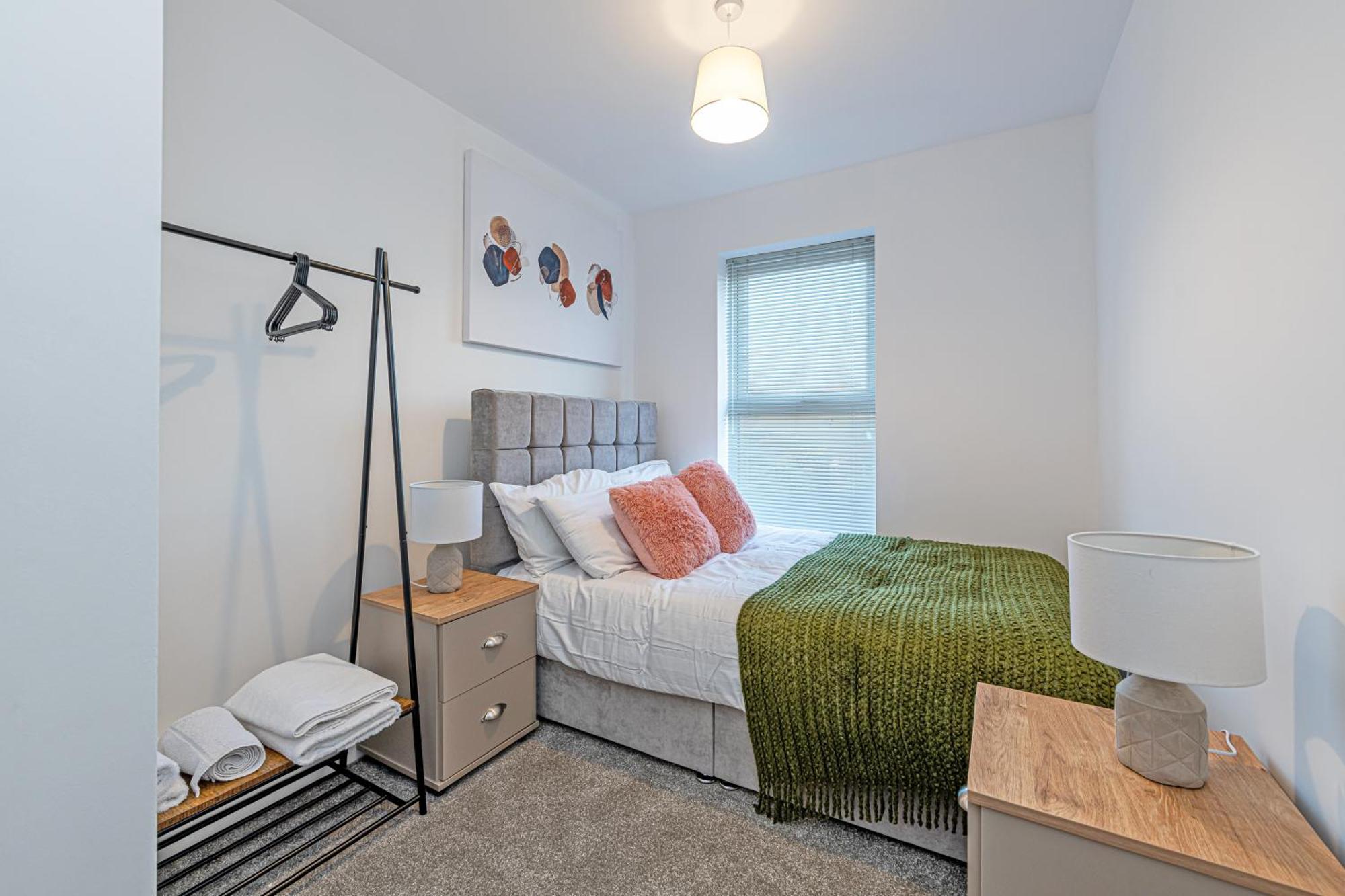 Gospel Heights Luxury Apartments With Parking 헤즈월 외부 사진