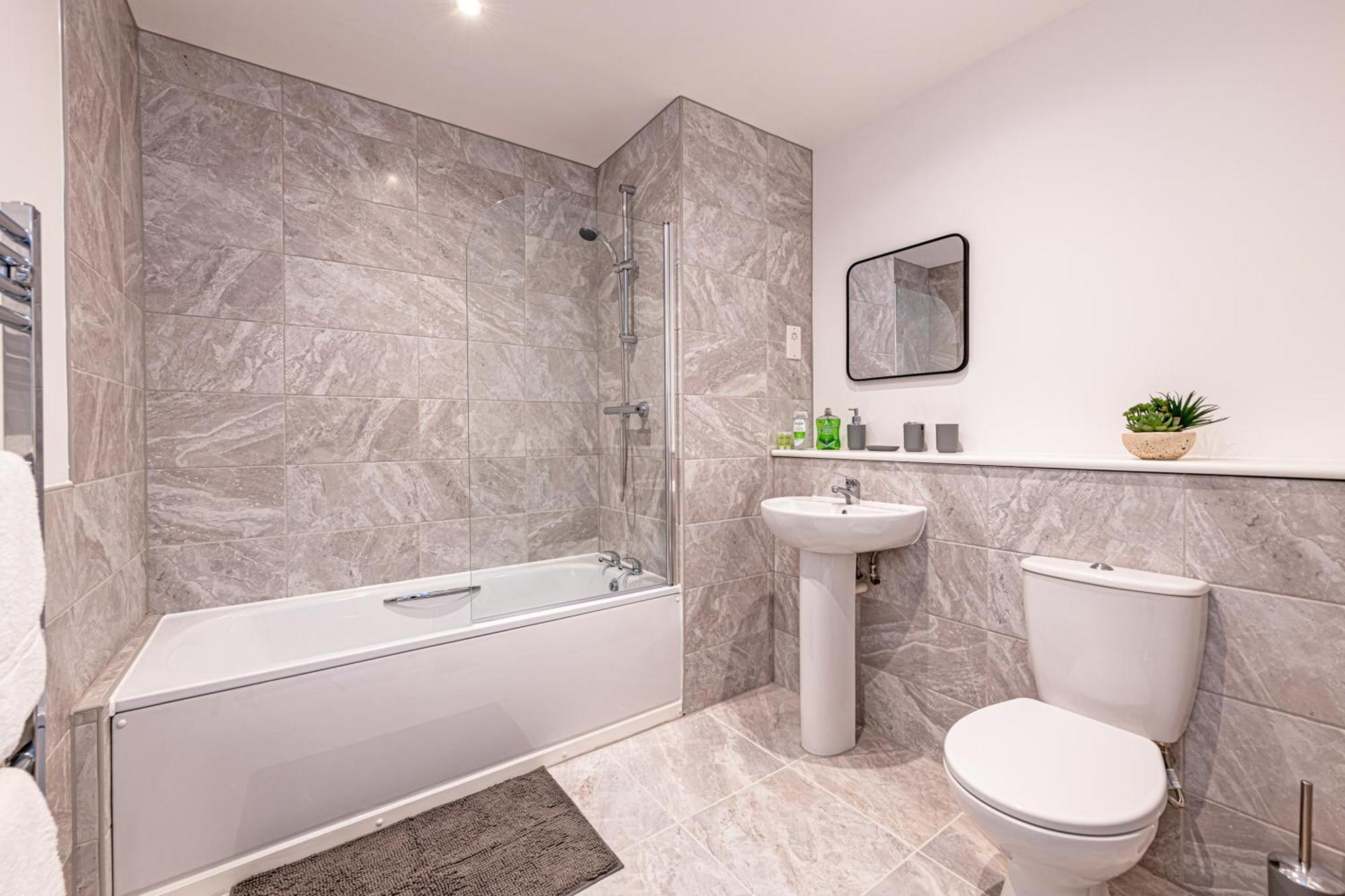 Gospel Heights Luxury Apartments With Parking 헤즈월 외부 사진