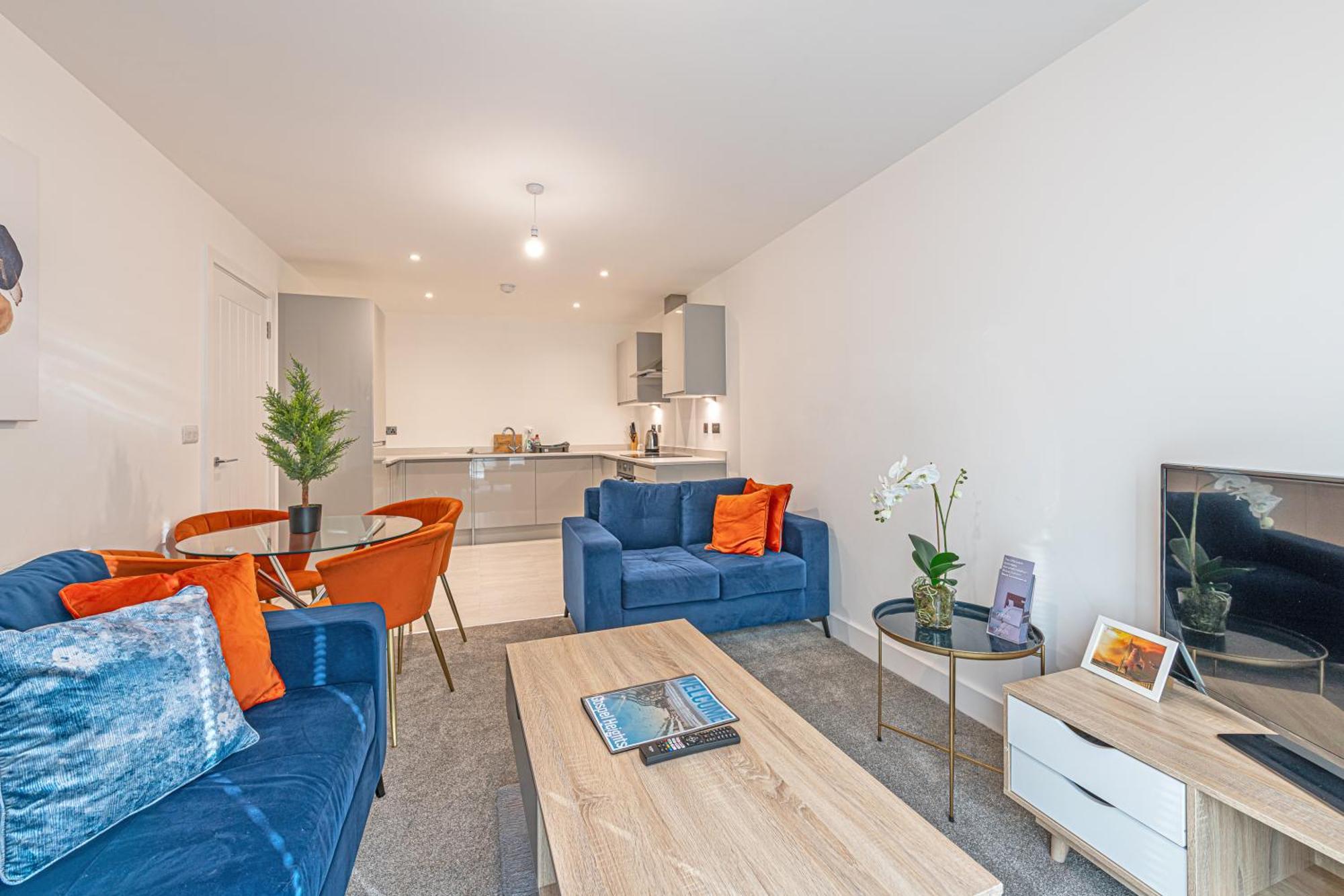 Gospel Heights Luxury Apartments With Parking 헤즈월 외부 사진